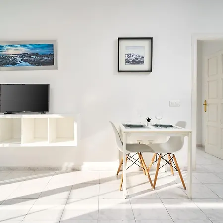 Apartmanhotel Apto 1 Almoraide 3*