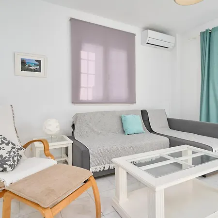 アパートホテル Apto 1 Almoraide 3*