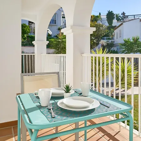 Apto 1 Almoraide 3* ネルハ