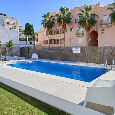 アパートホテル Apto 1 Almoraide 3*